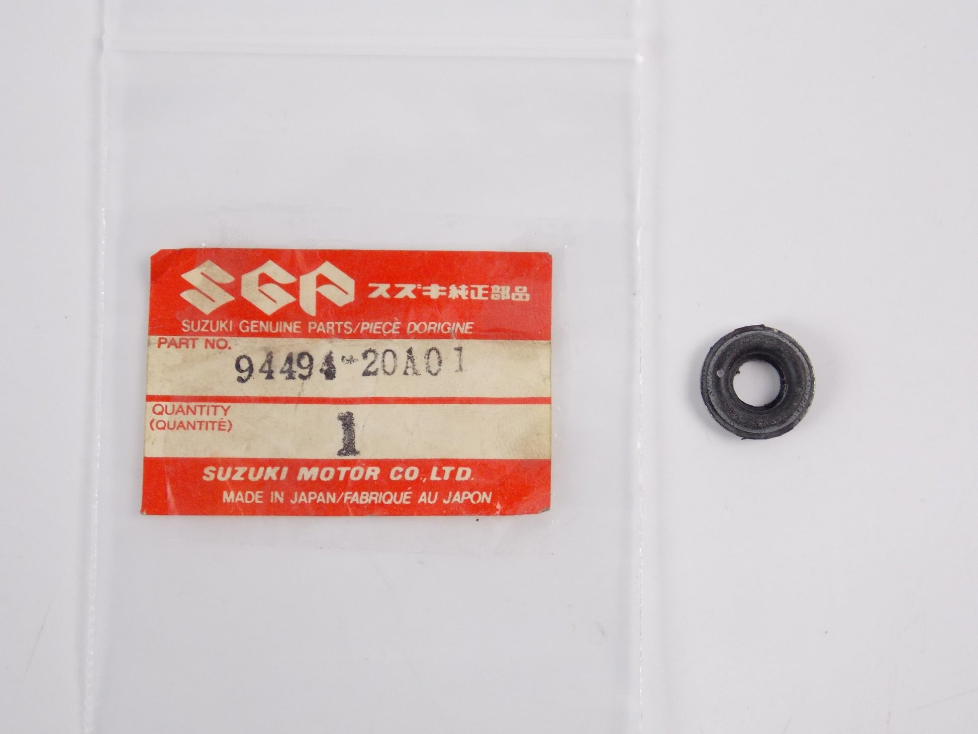 NOS OEM SUZUKI RG500 | RG400 GAMMA UPPER FAIRING COWLING WASHER 94494-20A01 - MotoRaider