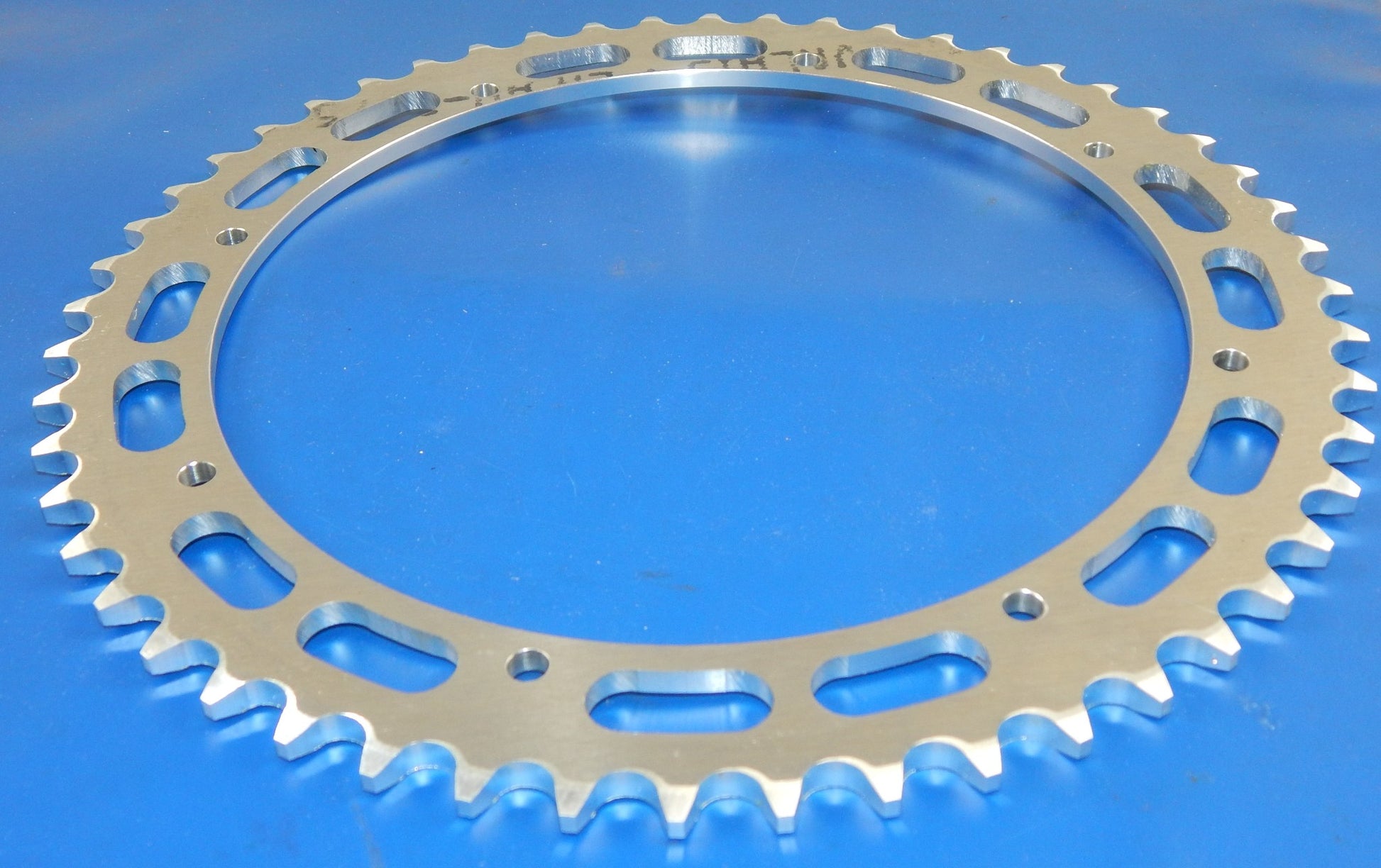 1976-81 KTM PENTON GS MC 125 / 1974-81 250 52T SPROCKET THK=6mm CHAIN 520 ERGAL - MotoRaider