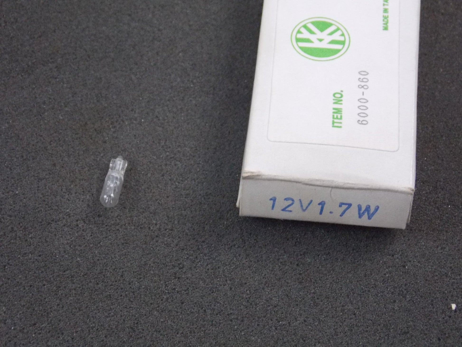 NOS OEM KAWASAKI GLASS BULB LIGHT 12V / 1.7W # 6000-860 - MotoRaider