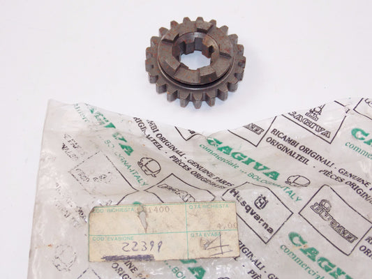 NOS OEM CAGIVA SST 125 GEAR BOX 1st GEAR 22399 - MotoRaider