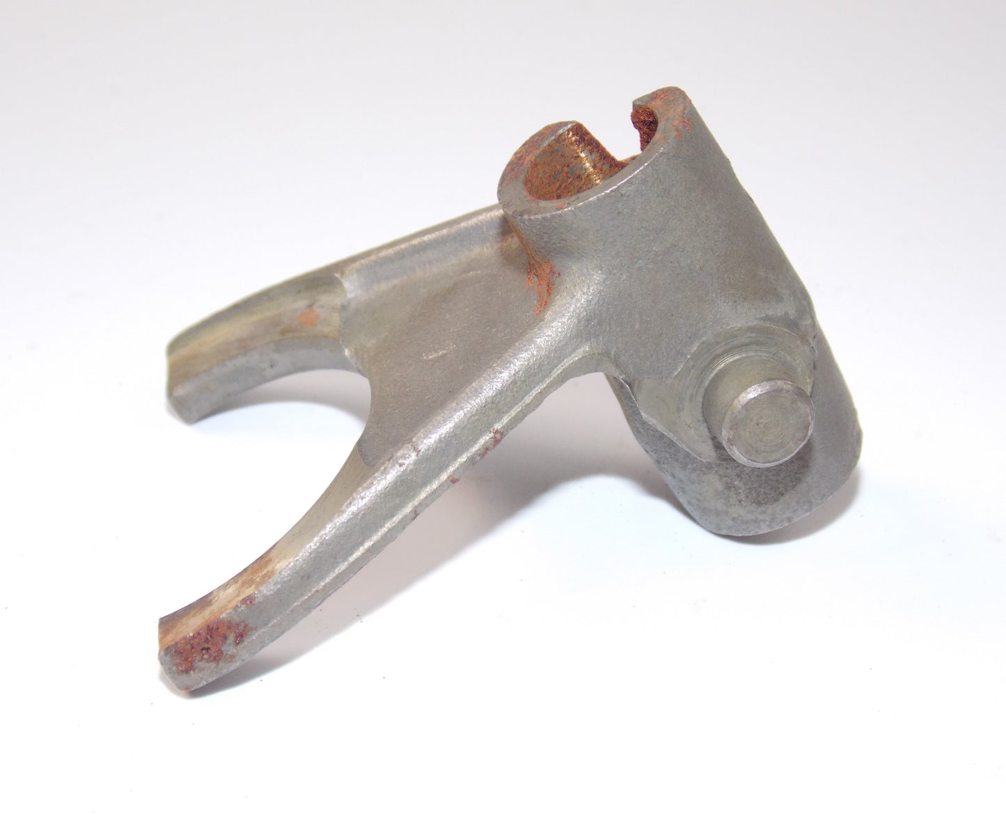OEM DUCATI 350-500 GTV DROPOUT GRAFT 3rd-4th SPEED TRANSMISSION FORK 061913095 - MotoRaider