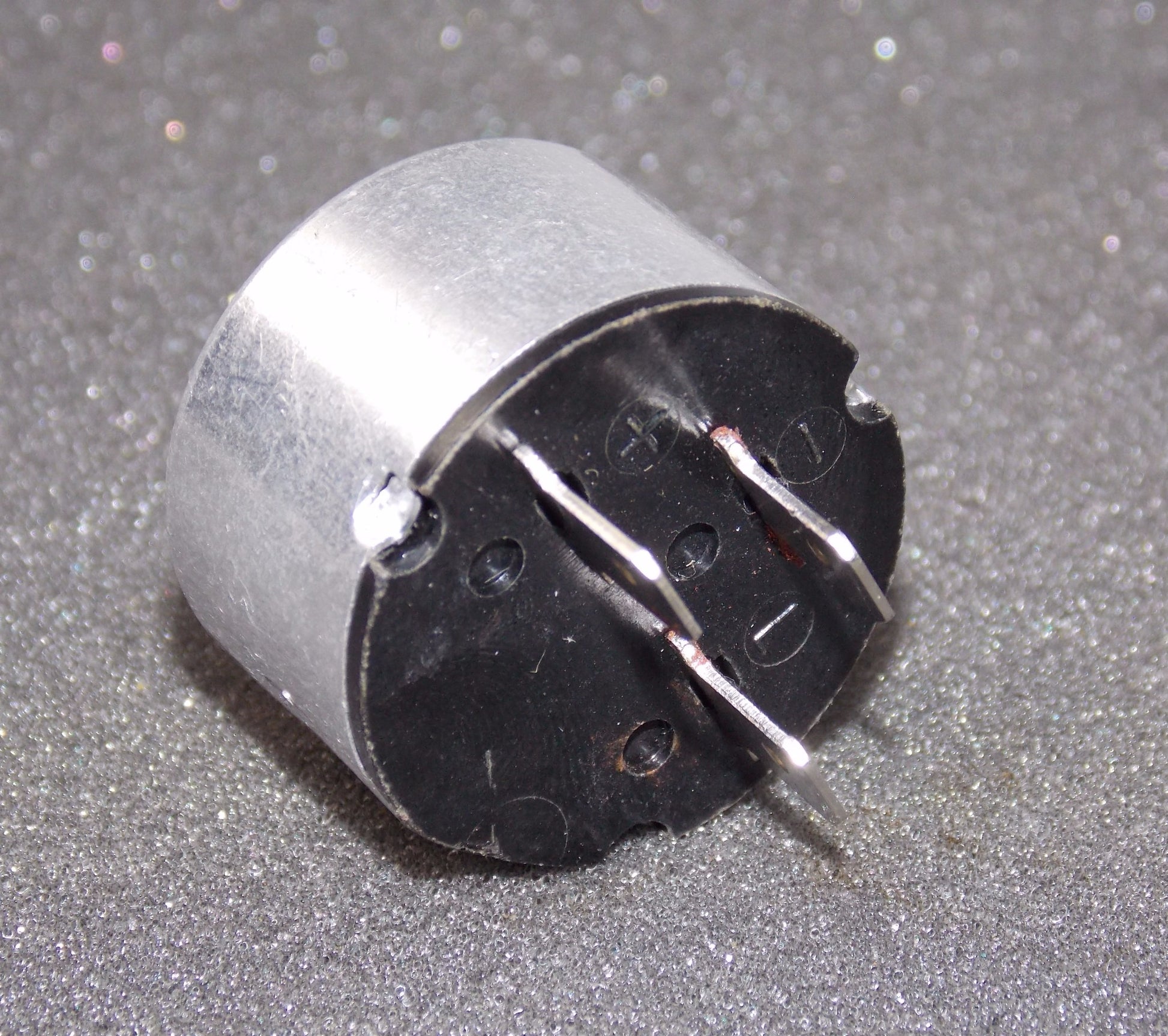 FUSE BOX INDICATOR RELAY SIPEA LFM (4M) 12V-10W 3 MALE PIN LANCIA FIAT LANCIA - MotoRaider