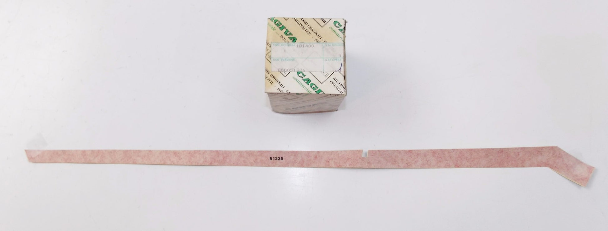 NOS OEM CAGIVA 1987 ALETTA ORO 125-S2 R TRIM (WHITE/GREY) STICKER 800051326 - MotoRaider