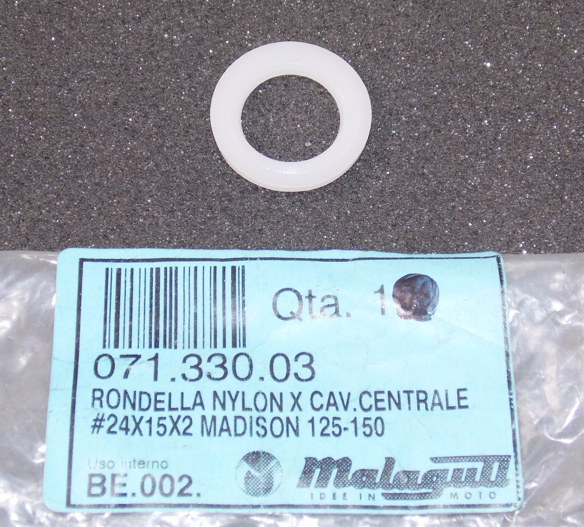 NOS OEM MALAGUTI MADISON 125-250 CENTRAL NYLON WASHER 071.330.00 - MotoRaider