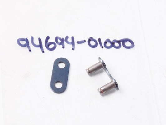 NOS YAMAHA 1963-2016 SEROW TTR225 XT225 XT250 CHAIN LINK 94694-01000 - MotoRaider