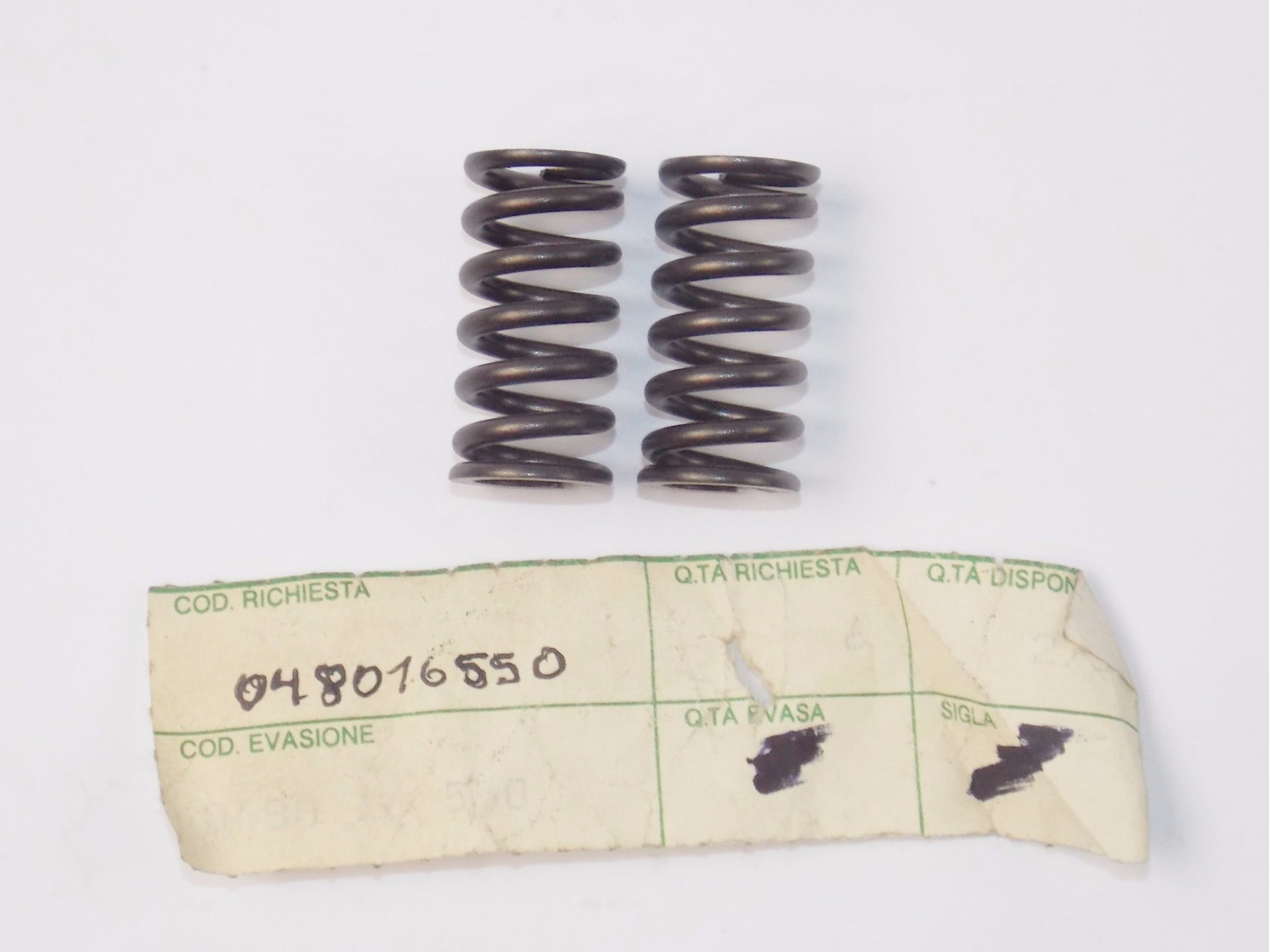 NOS OEM CAGIVA CLUTCH SPRING SET DUCATI 450 900 1000 # 048016550 - MotoRaider