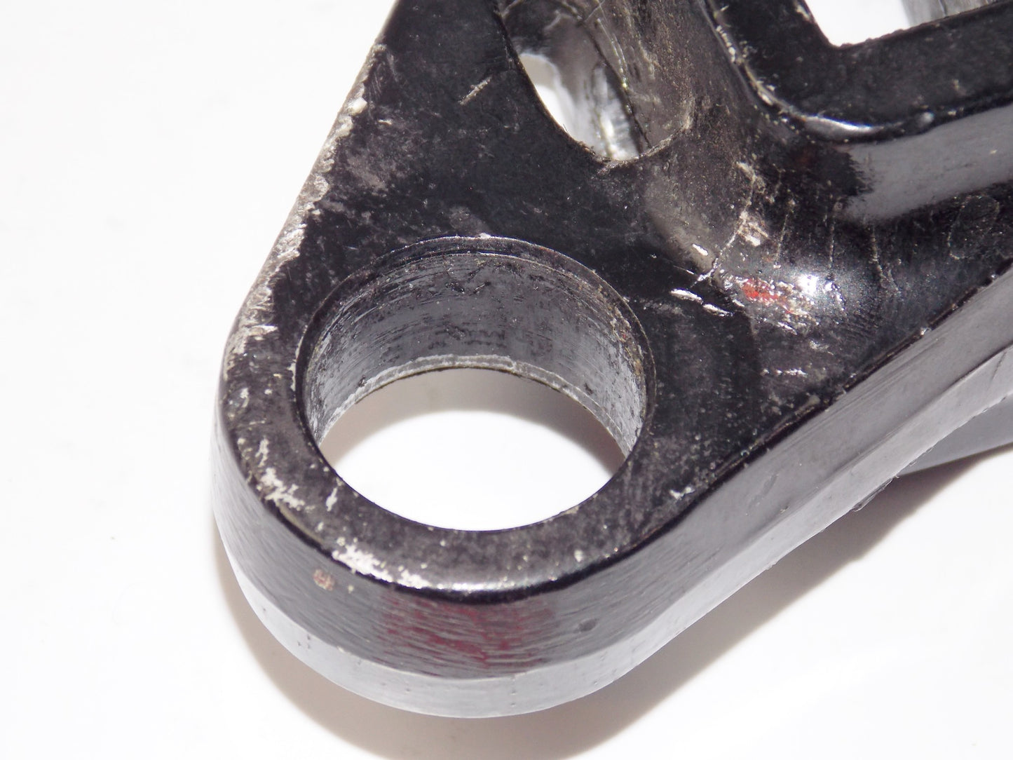 OEM SUZUKI 88-06 GSX600F/FT/FV RH FRONT FOOTREST HOLDER 43531-19C00 - MotoRaider