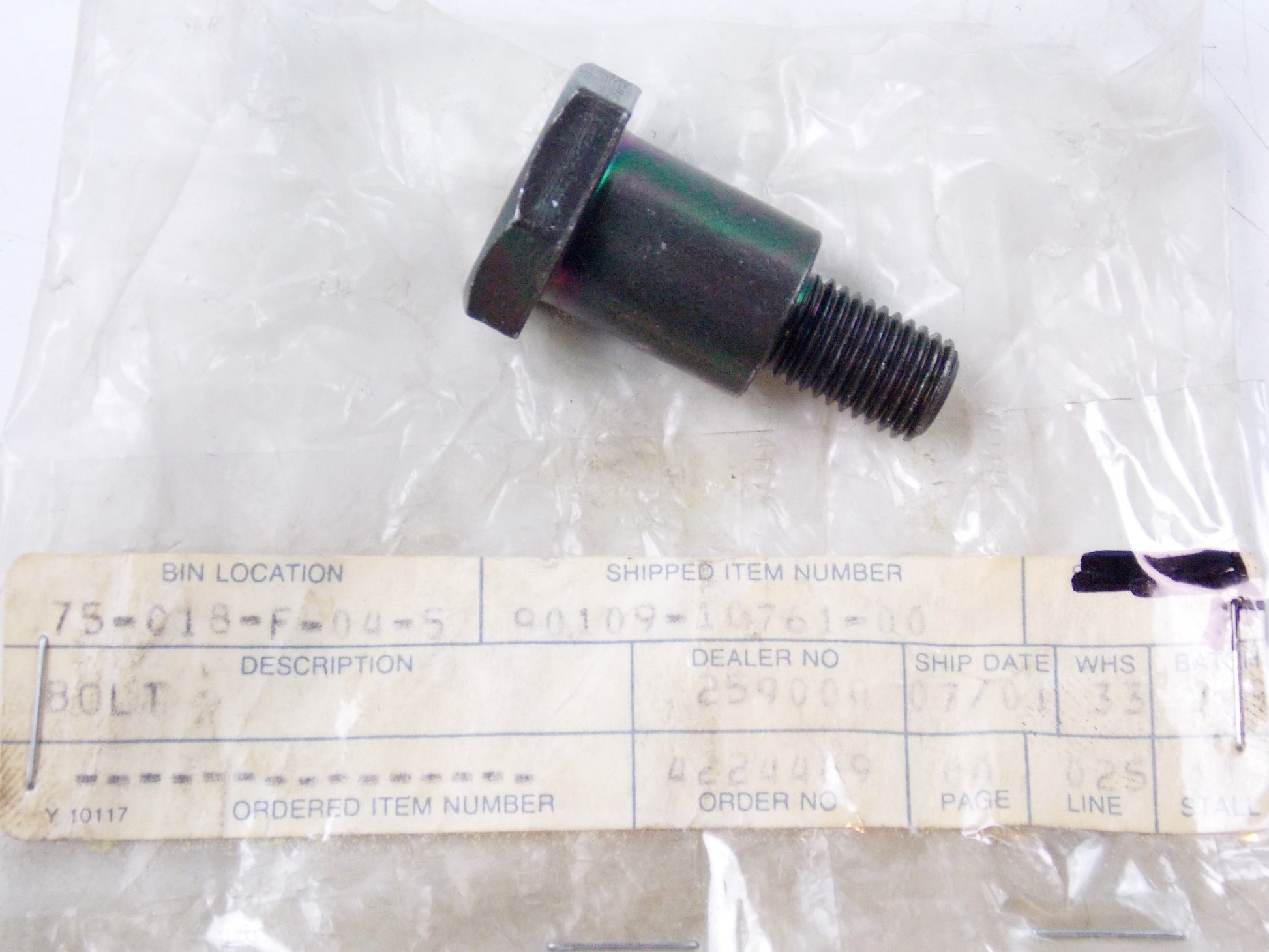 NOS YAMAHA 1983-1985 XJ750MK XVZ12TDK XVZ12DKC2 XVZ12L XVZ12DN BOLT 90109-10761 - MotoRaider