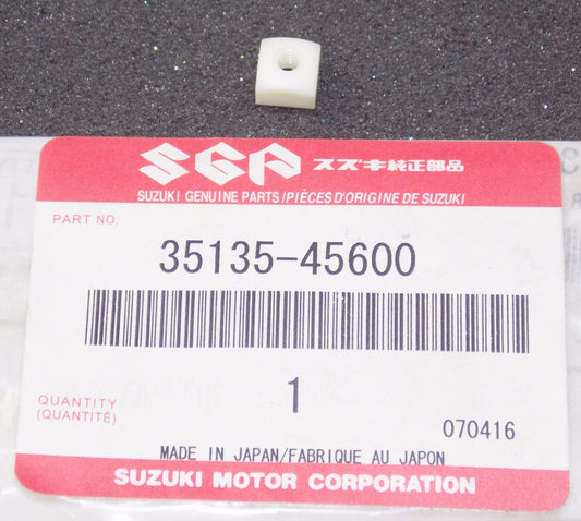 OEM SUZUKI 73-03 LT300E GS450L TS400 DR650SM VS800G HEAD LAMP NUT 35135-45600 - MotoRaider