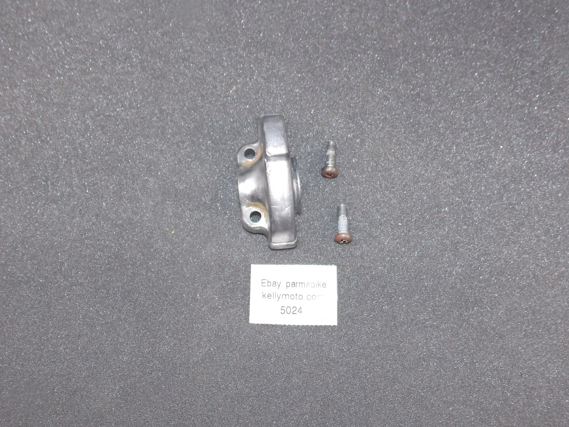 OEM YAMAHA 1976 YZ 400 YZ400 LOWER THROTTLE PIPE HOLDER ALUMINUM - MotoRaider