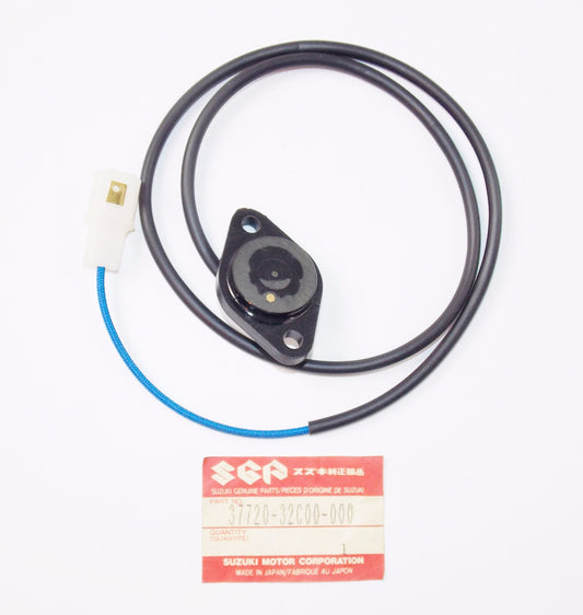 NOS OEM SUZUKI 91-93 GSF400/P BASE ASSY NEUTRAL GEAR SHIFT TERMINAL 37720-32C00 - MotoRaider