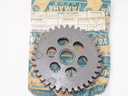 NOS OEM YAMAHA 1969-2000 AT1E CT1 CT1B MX100G RT100 GEAR 1ST WHEEL #248-17211-00 - MotoRaider