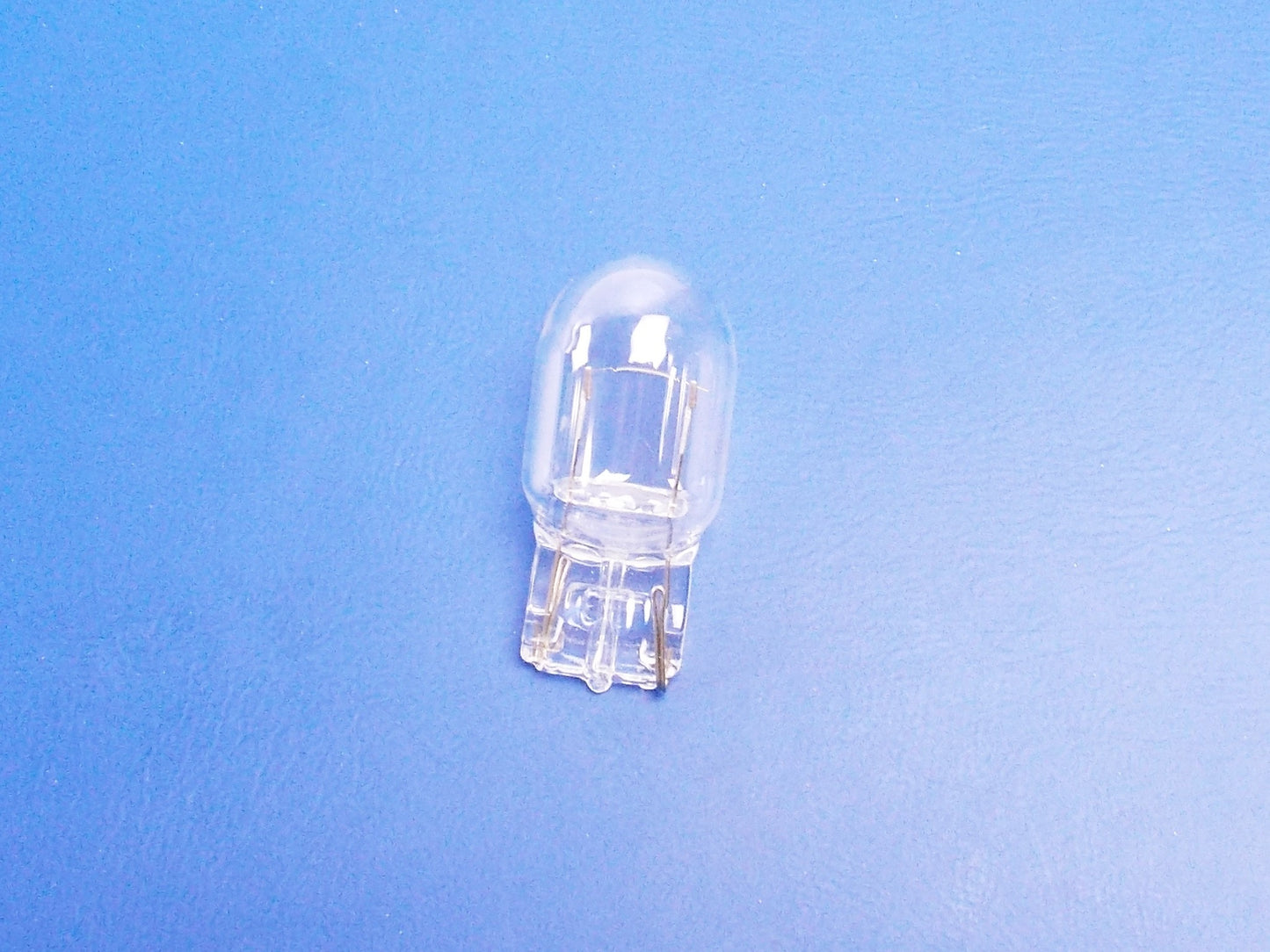 BLICK A6941 E0300969 AUTO BULB LIGHT SINGLE LARGE 12V 21W BASE T20 PKG OF 10 - MotoRaider