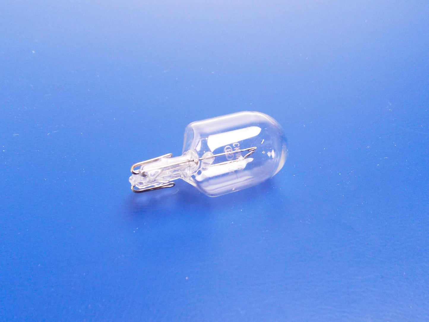 BLICK A6941 E0300969 AUTO BULB LIGHT SINGLE LARGE 12V 21W BASE T20 PKG OF 9 - MotoRaider