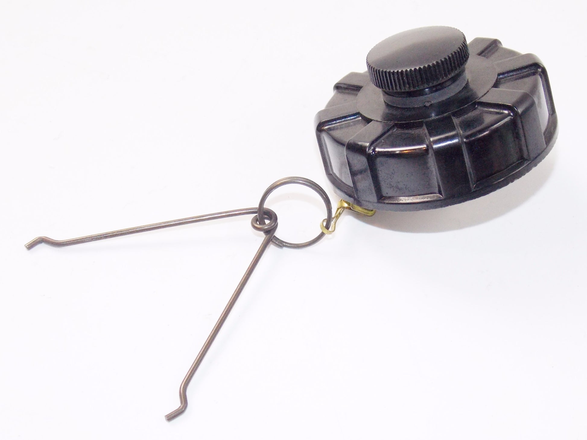 OEM DUCATI CAGIVA VINTAGE SCREW-ON FEMALE GAS TANK CAP 43.18mm+GASKET 022483503 - MotoRaider