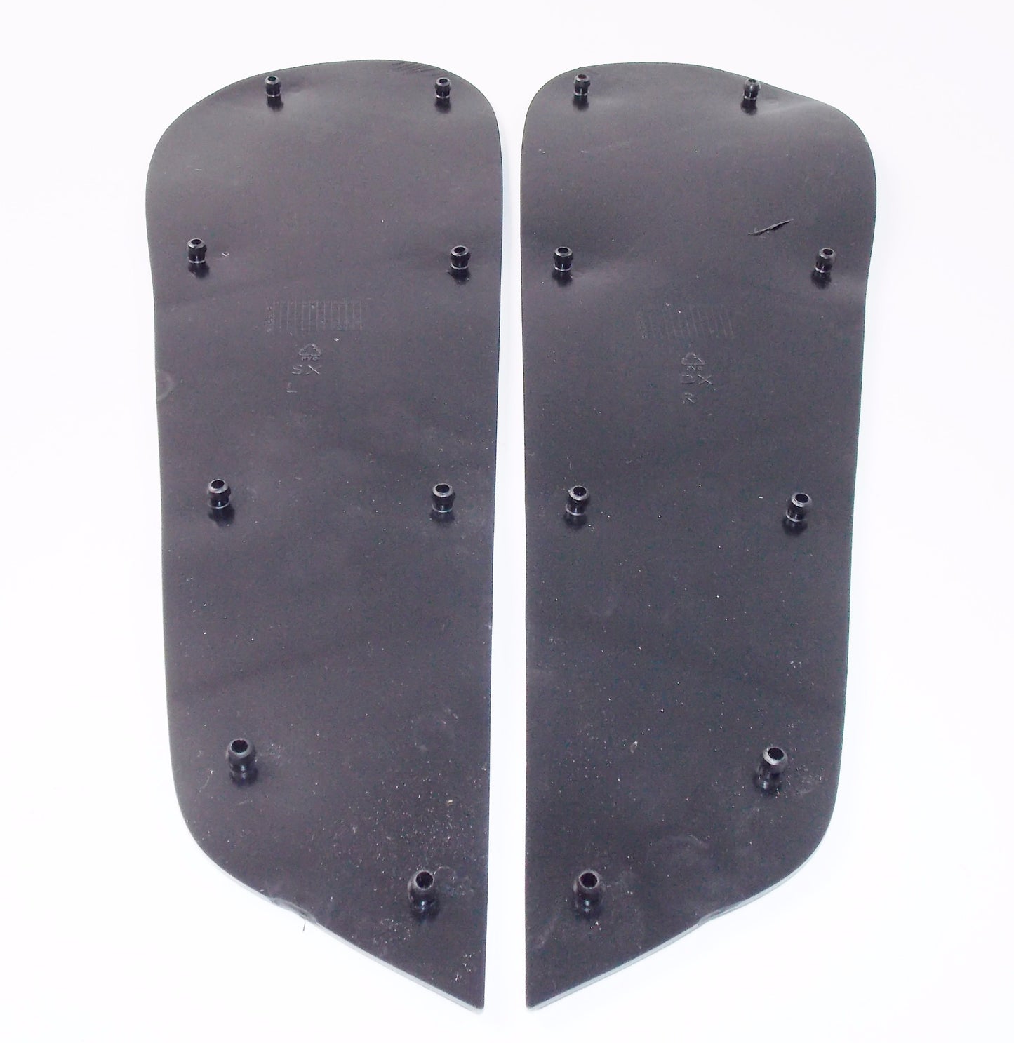 NOS OEM MALAGUTI F 12 MAX 125/200/250 LH RH FOOTREST RUBBER FEET SET 064.032.03 - MotoRaider