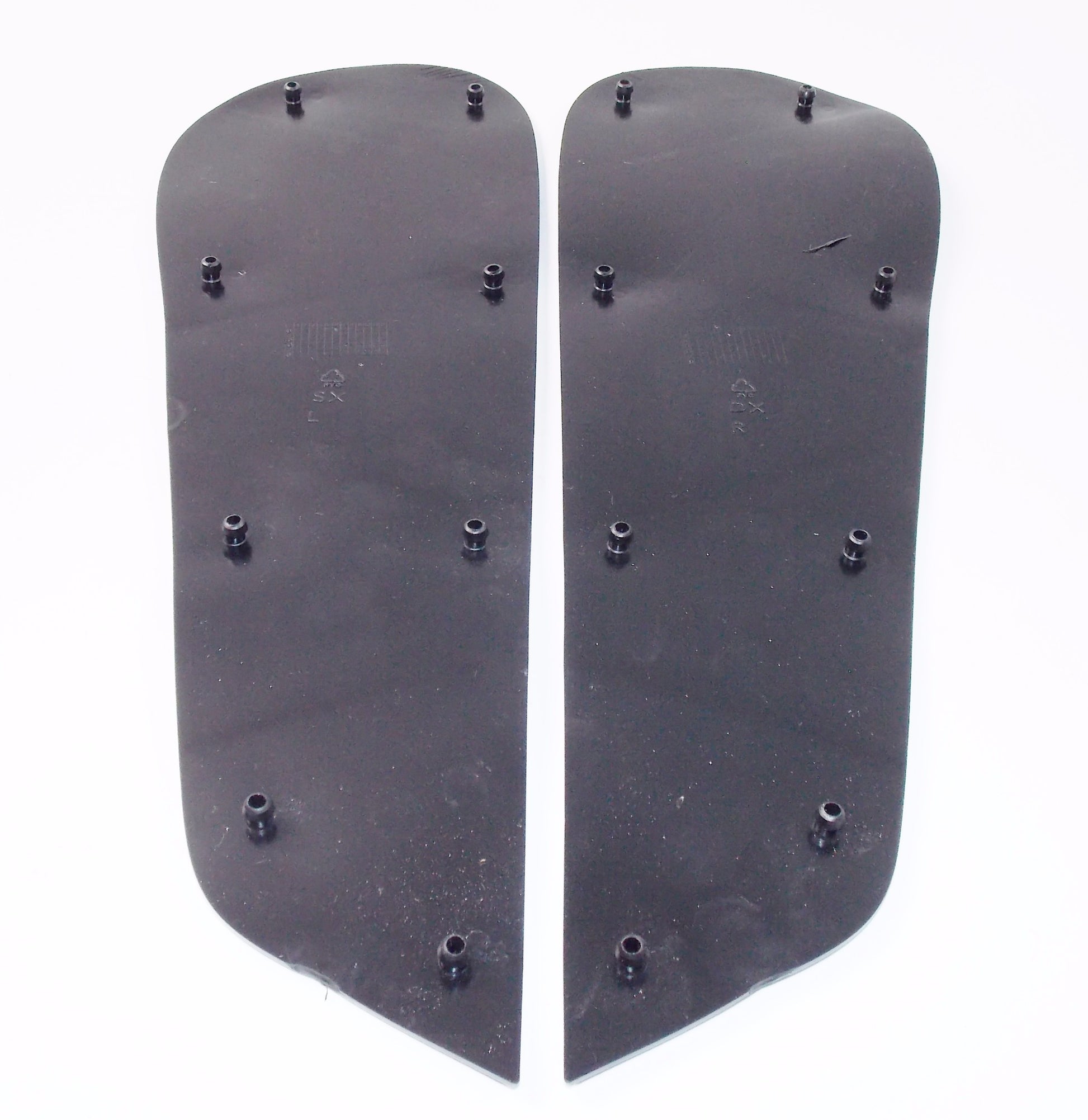 NOS OEM MALAGUTI F 12 MAX 125/200/250 LH RH FOOTREST RUBBER FEET SET 064.032.03 - MotoRaider