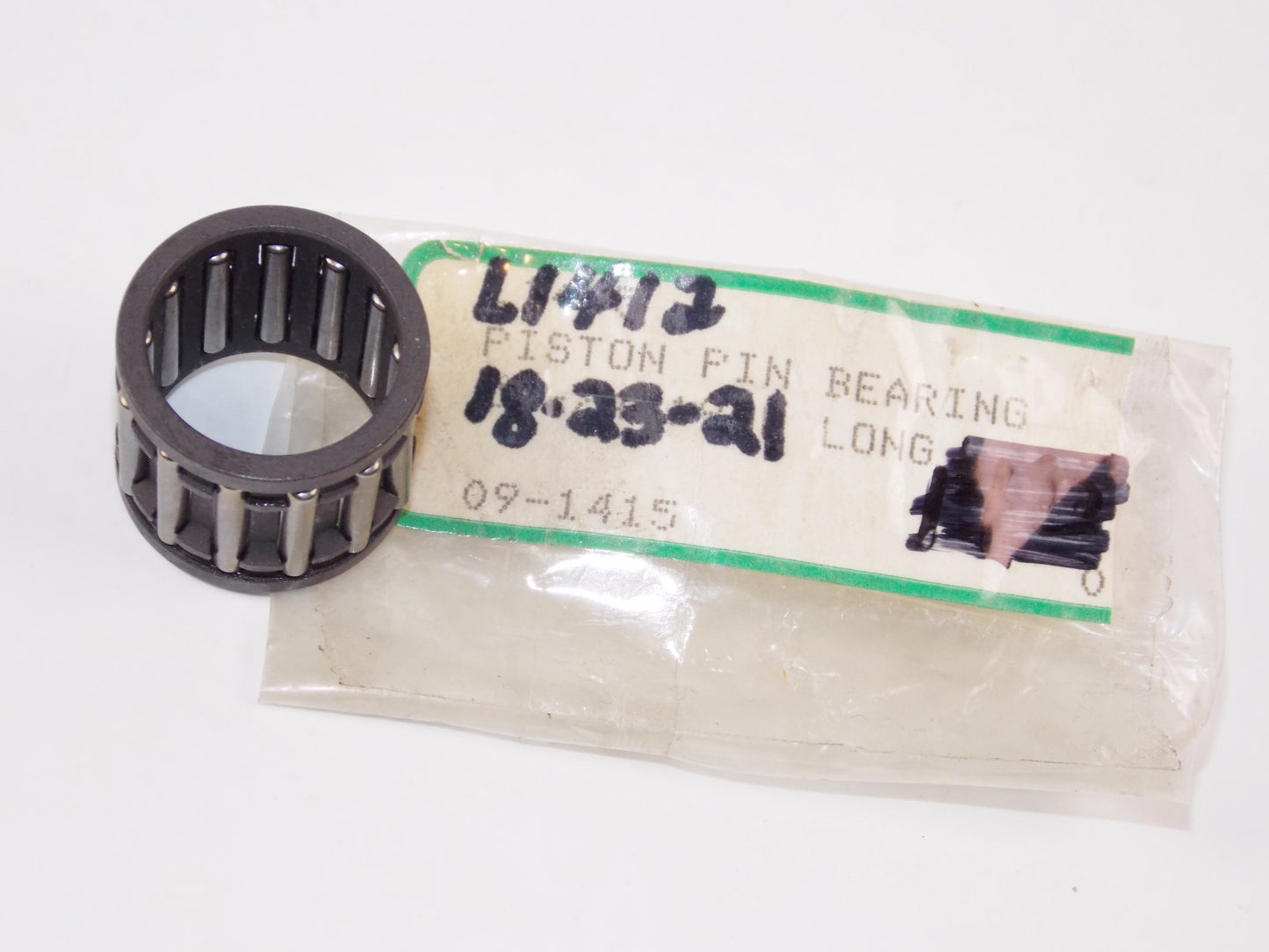 NOS PISTON WRIST NEEDLE PIN BEARING 18-23-21 mm L1412 - MotoRaider