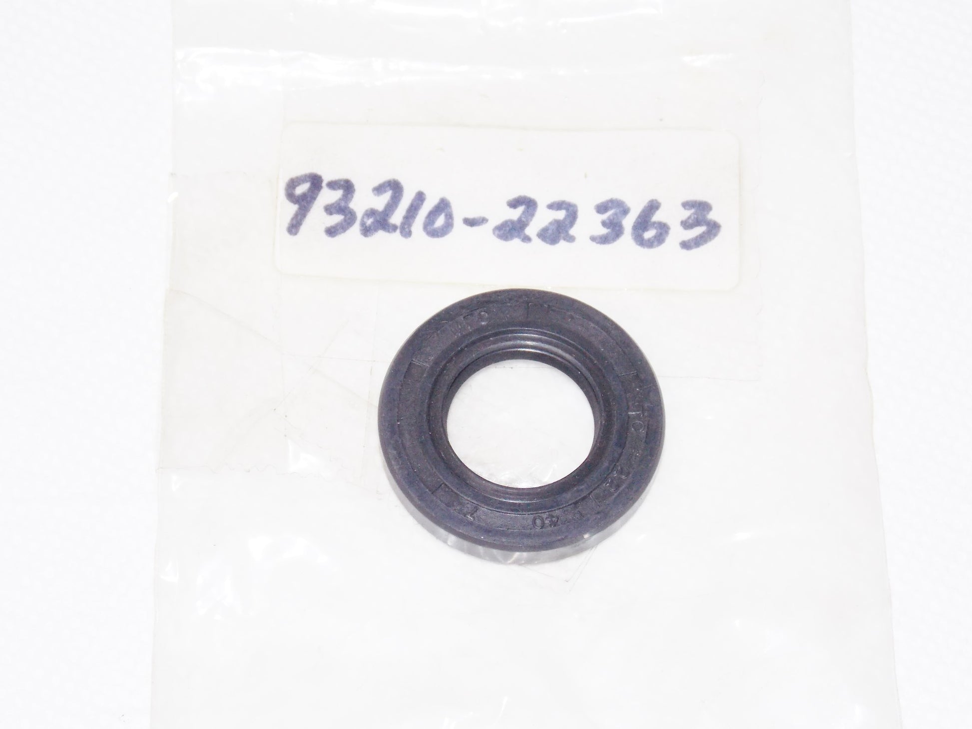 NOS OIL SEAL TC 22 X 40 X 7 YAMAHA 93210-22363 - MotoRaider