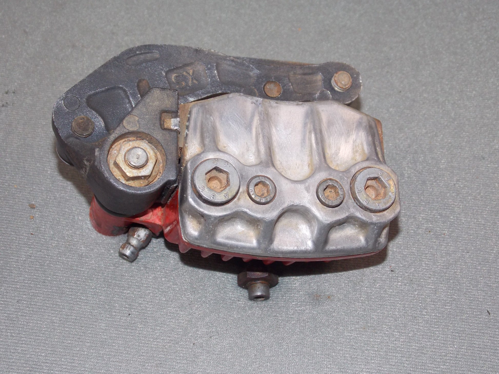OEM 1992 KTM MXC 250 FRONT WHEEL BRAKE CALIPER PENTON - MotoRaider
