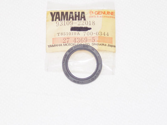 NOS YAMAHA 1977-1985 IT465J TRI-Z YZ490J SWING ARM OIL SEAL SDO-TYPE 93109-22018 - MotoRaider