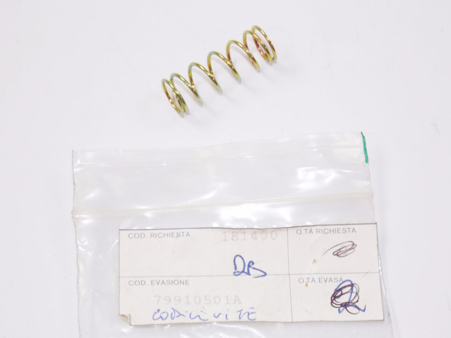 NOS OEM DUCATI 92-93 851 SUPERBIKE 888 STRADA DESMOQUATT HANDLE SPRING 79910501A - MotoRaider