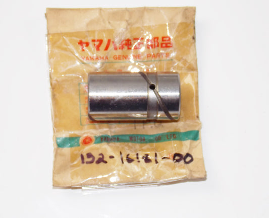 NOS OEM YAMAHA 66-67 YL1 YL1E CLUTCH SPACER 1 # 132-16181-00 - MotoRaider