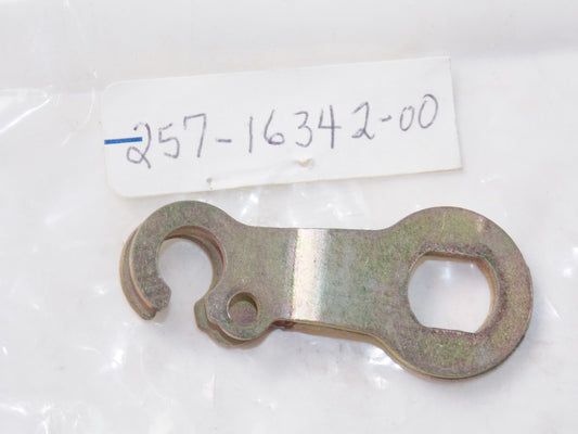 NOS OEM YAMAHA 1971-72 JT1 JT1L JT2 JT2 MX LEVER PUSH # 257-16342-00 - MotoRaider