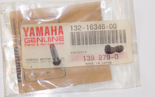 NOS OEM YAMAHA 66-2017 YA6 BIG BEAR RAPTOR WOLVERINE HOOK SPRING # 132-16346-00 - MotoRaider