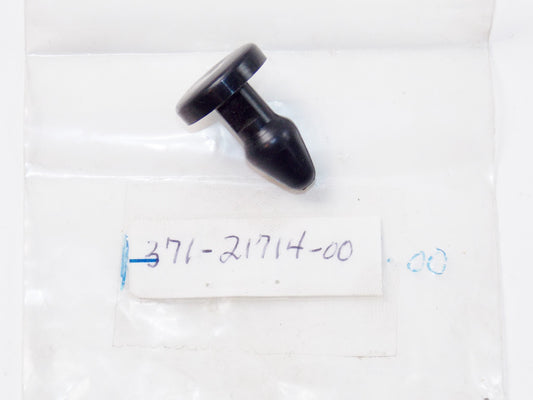 NOS KNOB SIDE COVER 1 YAMAHA 73-77 TX500/A TY250A/C/D/175B/C XS500B 371-21714-00 - MotoRaider