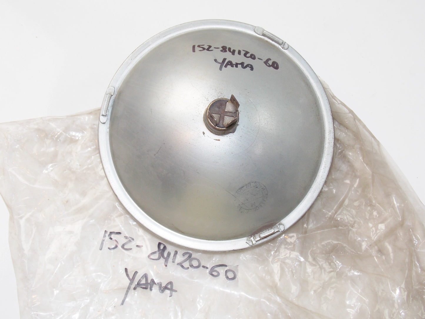 USED SEALED BEAM LENS ASSY YAMAHA 62-66 YDS2 YDS3 YM1 YM1S # 152-84120-60-00 - MotoRaider