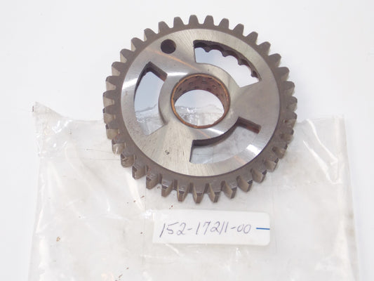 NOS GEAR 1ST WHEEL YAMAHA 1962-66 YDS2 YDS3 YDS3C # 152-17211-00 - MotoRaider