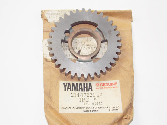 NOS OEM YAMAHA 1966-76 DT1B DT1S DT1C DT400C GEAR 2ND WHEEL (34T) # 214-17221-10 - MotoRaider