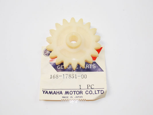 NOS OEM YAMAHA 1967-69 YR1 YR2 YR2C R3 GEAR PRIMARY # 168-17851-00 - MotoRaider