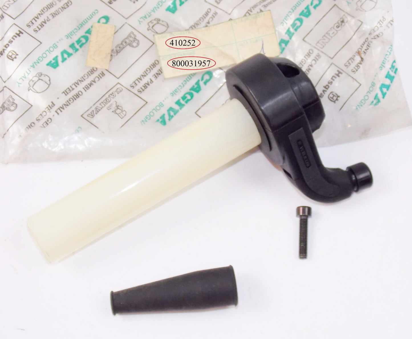 NOS OEM CAGIVA ALETTA ROSSA SX SST 125 MORINI 501 THROTTLE 800031957 | 410252 - MotoRaider