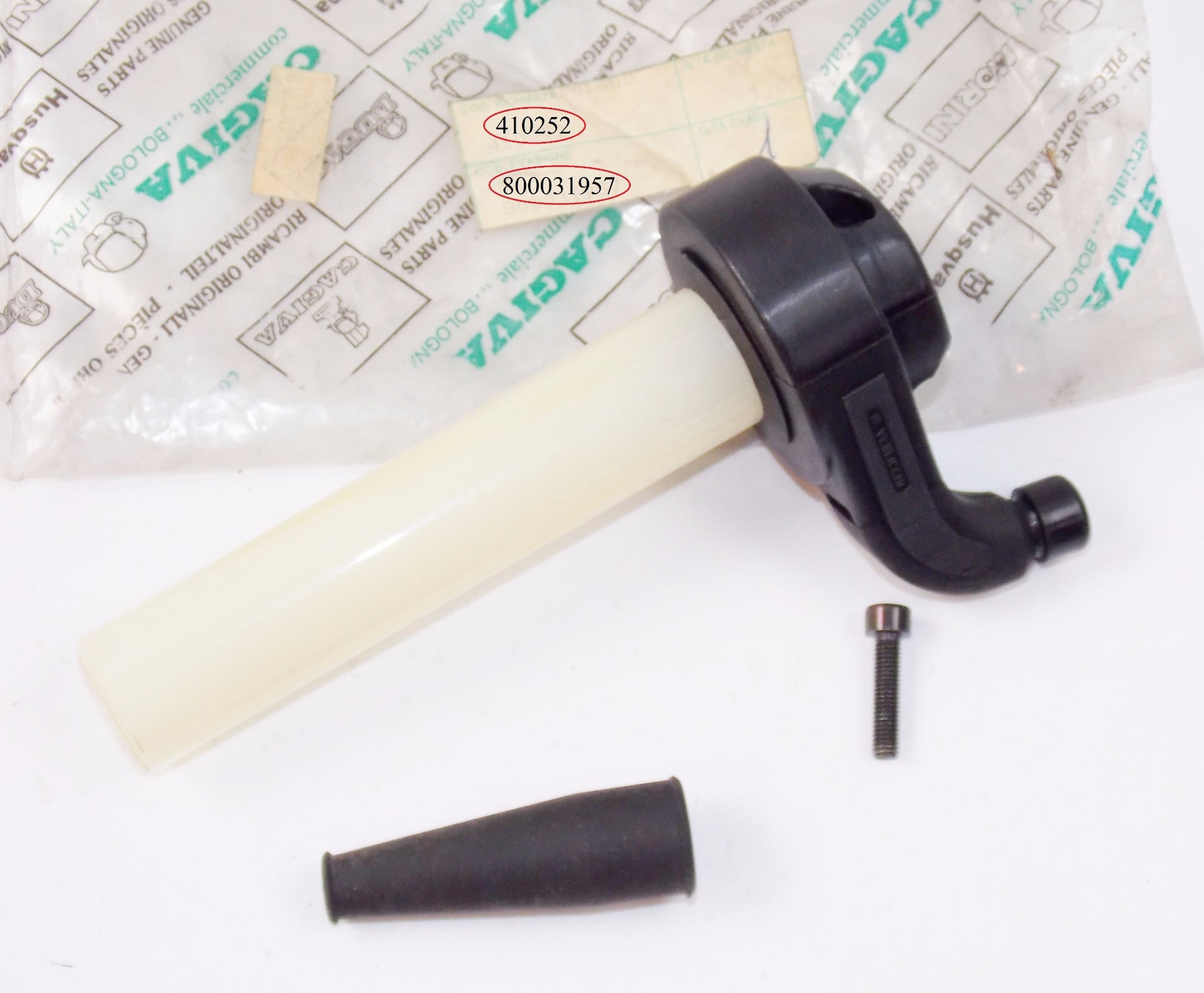 NOS OEM CAGIVA ALETTA ROSSA SX SST 125 MORINI 501 THROTTLE 800031957 | 410252 - MotoRaider