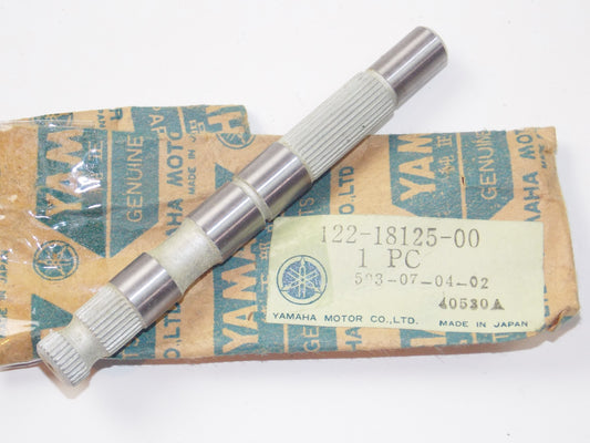 NOS OEM YAMAHA 63-67 YG1 MG1T MG1T YG1K YGS1T U5E SHAFT SHIFT # 122-18125-00 - MotoRaider