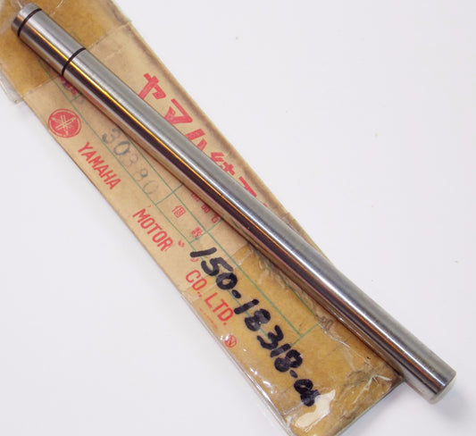 NOS OEM YAMAHA 1962-71 YDS2 TD1B YDS3 TD2B DS6B TD1C SHAFT SHIFTER #150-18318-00 - MotoRaider