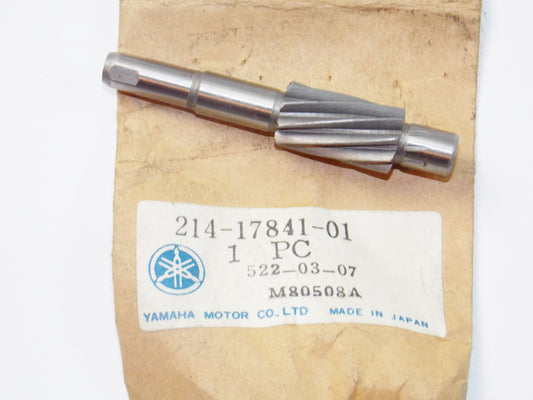NOS OEM YAMAHA 1964-86  DT1 DT1C DT400B TACHOMETER GEAR GEAR DRIVEN 214-17841-01 - MotoRaider