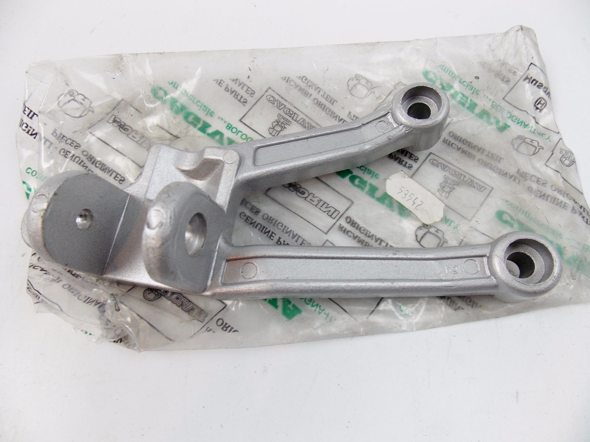 NOS OEM CAGIVA 1987-1992 FRECCIA 125-C 10 12 R R.H REAR FOOT REST PLATE 53542 - MotoRaider