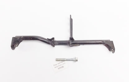 1990 YAMAHA YZ 125 RADIATOR SHROUD PANEL BRACKET MOUNT+FLANGE BOLT 3JD-2174F-00 - MotoRaider
