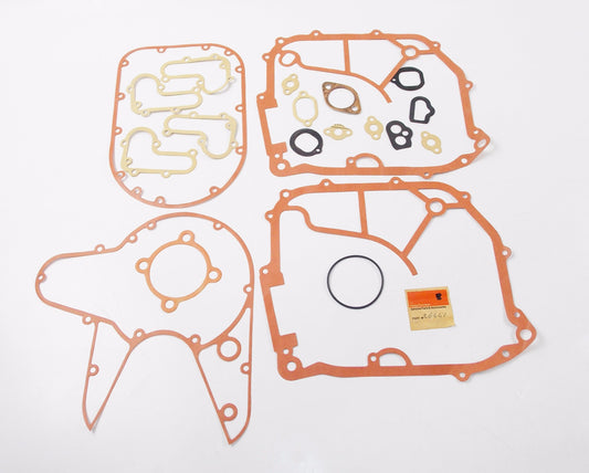 NOS OEM HARLEY DAVIDSON ENGINE CRANKCASE GASKET SET 26441 - MotoRaider