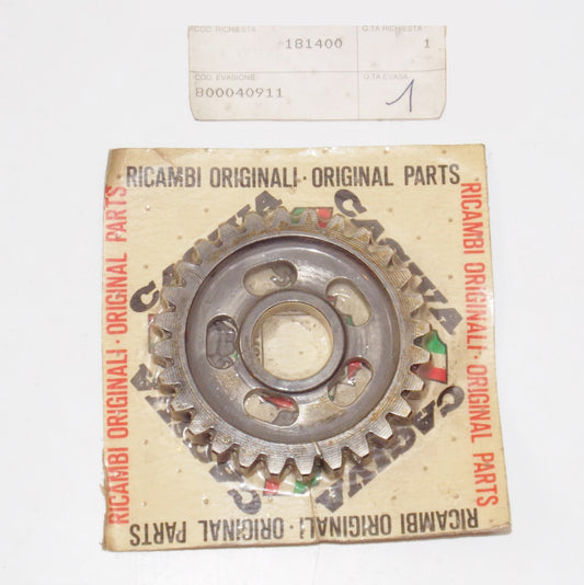 NOS CAGIVA INGRANAGGIO 1A VEL.A.S GEAR BOX TRANSMISSION 1st GEAR 28T 800040911 - MotoRaider
