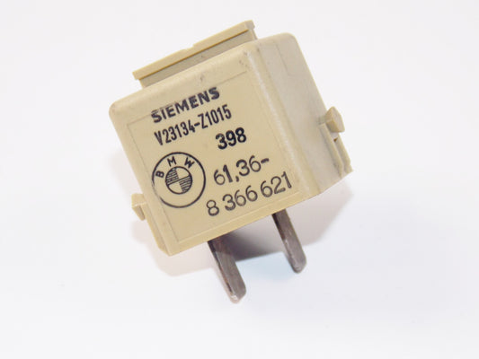 NOS OEM BMW 1996-2012 R 850 GS/R/RT/C R 1100 GS/R/RT/RS/C  # 61368366621 - MotoRaider