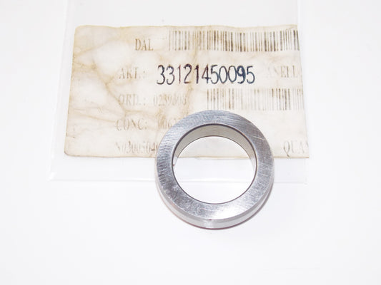 NOS OEM BMW 84-16 HP2 K100LT/1100LT R100GS/1100RT COMPRESSION RING # 33121450095 - MotoRaider