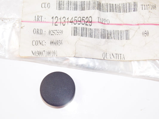 NOS OEM BMW 86-16 K1100LT/RS/75 R1200RT/900RT IGNITION SYSTEM PLUG # 12131459529 - MotoRaider