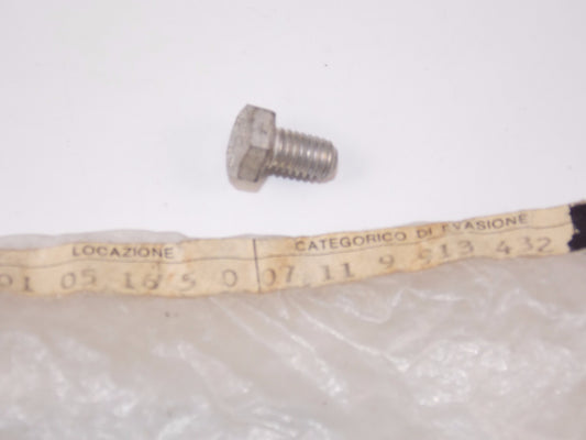 NOS OEM BMW K1200GT/LT/RS ALL R MODELS HEX BOLT M6x10-8.8-ZNS3 07119913432 - MotoRaider