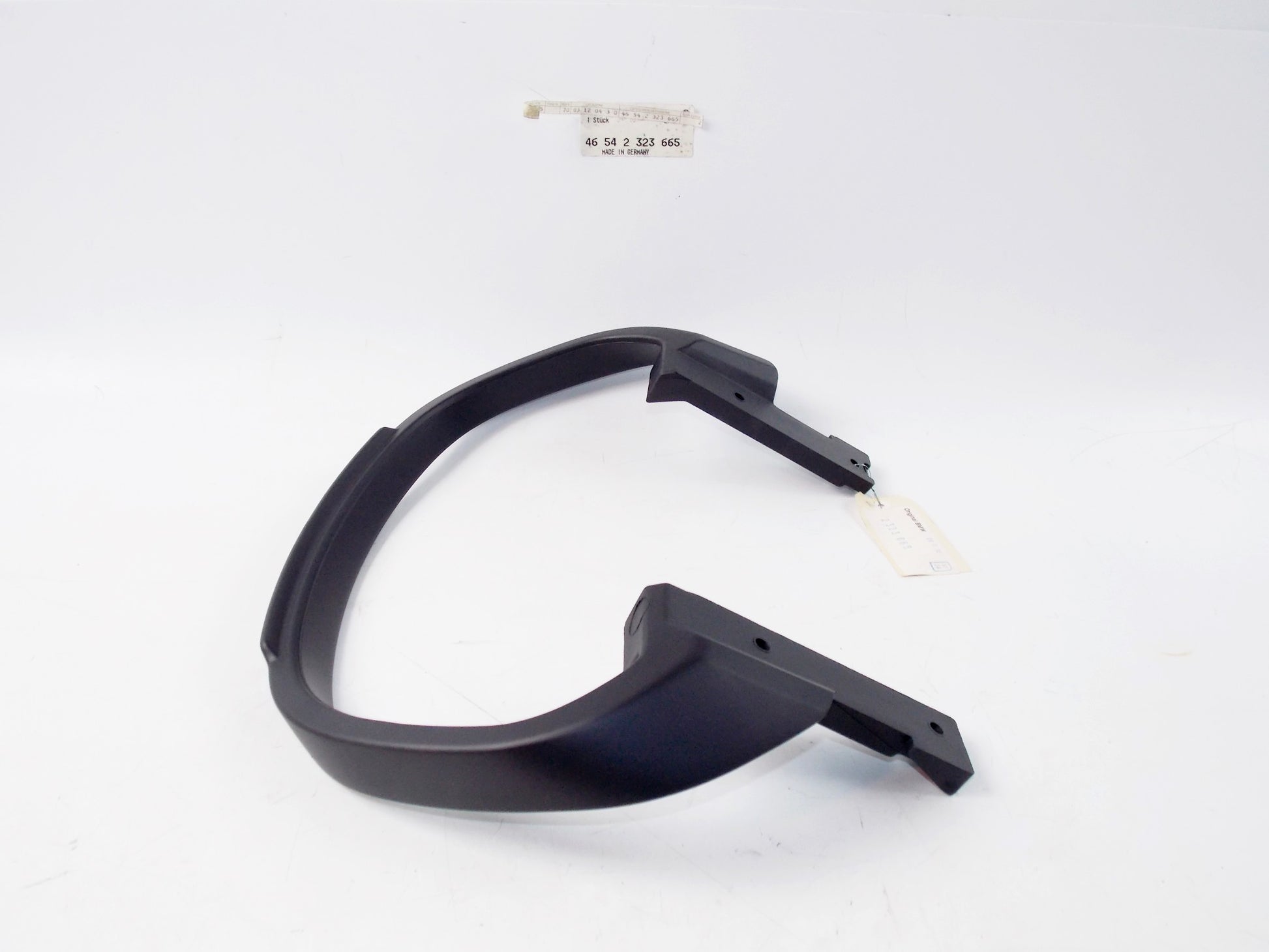 NOS OEM BMW 1992-04 R1100RS/1150RS REAR HANDLE # 46542323665 - MotoRaider