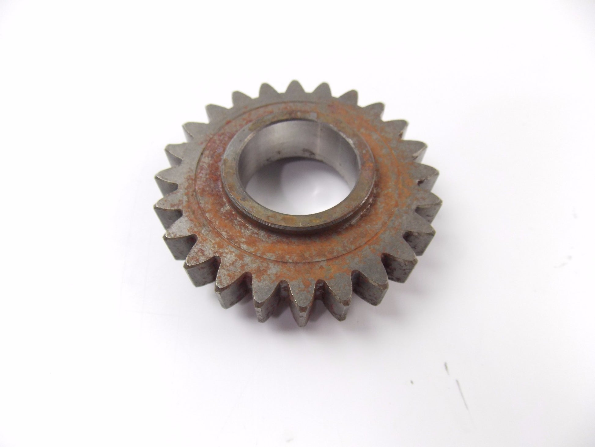 NOS OEM KTM 1979 250 400 4th GEAR MAINSHAFT 24 T. 54033010100 | 540.33.010.100 - MotoRaider