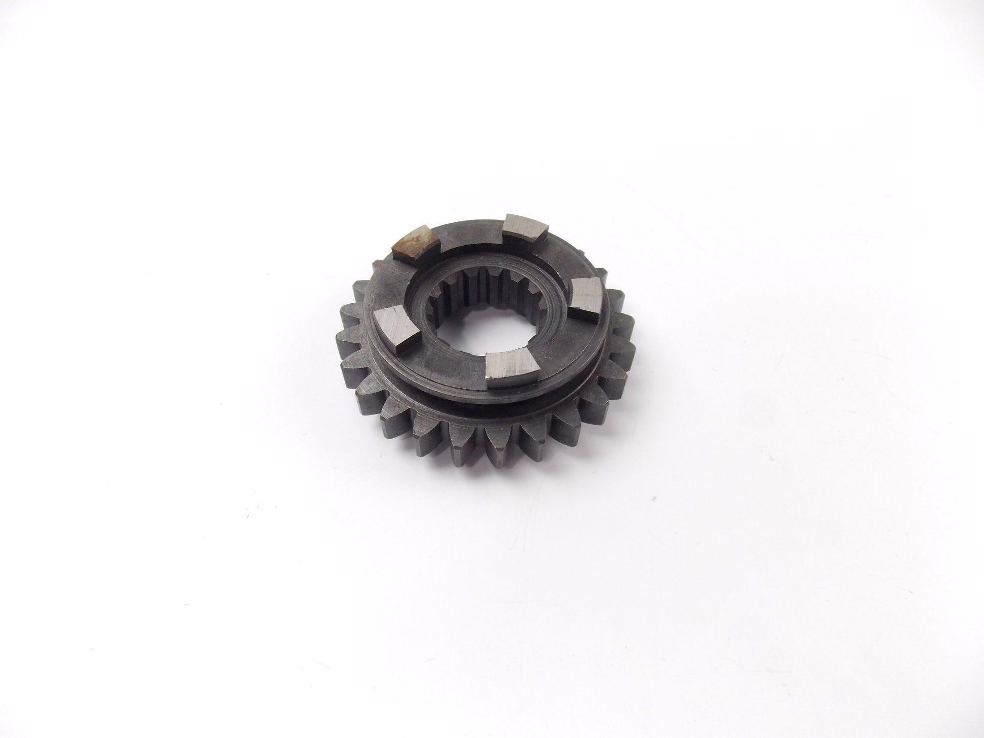 NOS OEM KTM MOTOR 125 VR (GS) 4th GEAR COUNTER SHAFT 25 T. 50033009000 - MotoRaider